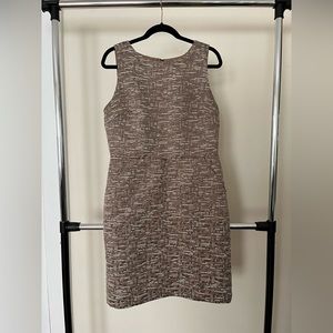 Banana Republic sheath in neutral metallic textured fabric